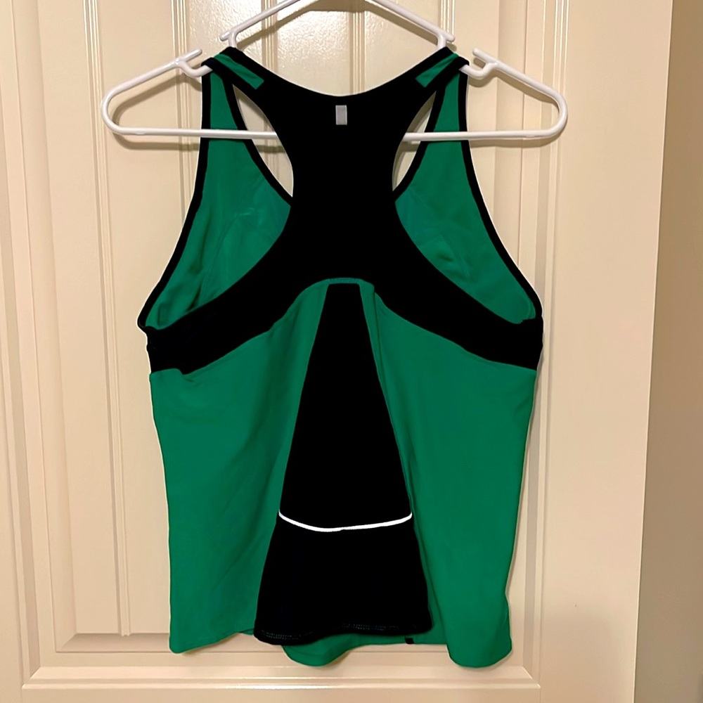 Nike - Picture 2 of 2